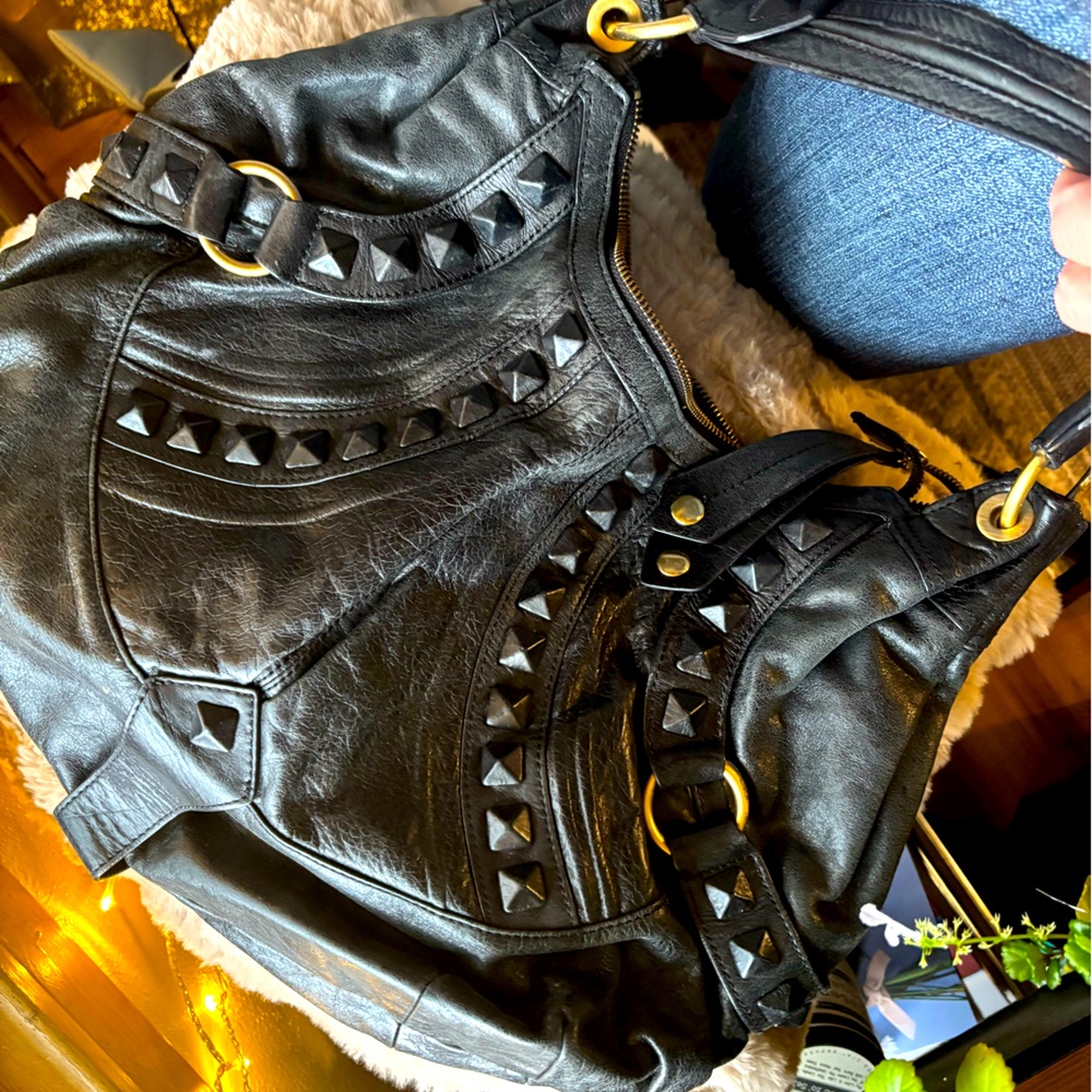 Black grommet edgy purse Isabella Fiore